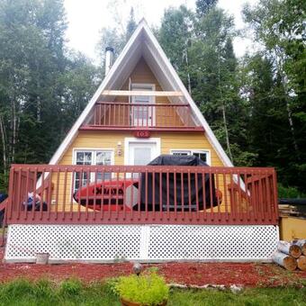 Chalet Suisse Pr�s D'un Acc�s Au Lac T�miscuata