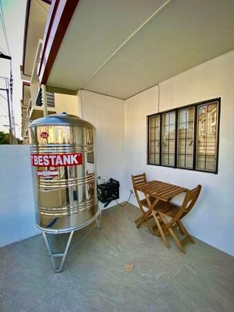 Albergue Elans Lodging And Dormitory