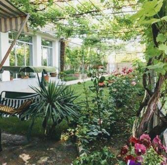 Albergue Hotel Villa Davidl