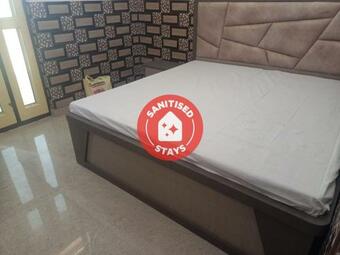 Oyo 88308 Hotel Resting Love