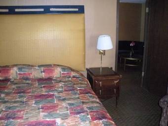 Motel Nendels Inn & Suites