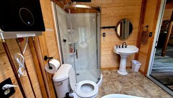 Hostal Aloha Lodge -private Eco Log Cabin Near Volcano National Park