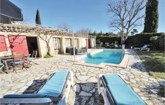 Holiday Home Rue De La Mairie O-880