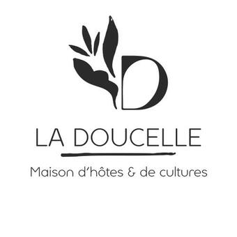 Hostal Maison D'h�tes La Doucelle