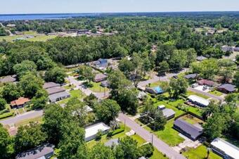 Green Cove Springs Family Retreat