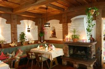 Landgasthof - Hotel Dorflinde