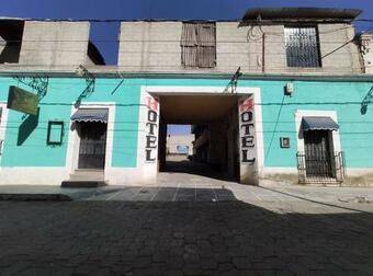 Hotel Oyo Casa Vieja