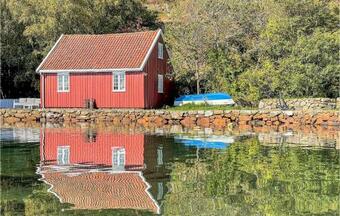 Nice Home In Farsund With 2 Bedrooms