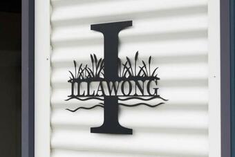 Apartamento Simple Coastal Retreat In St Helens With Water Views!