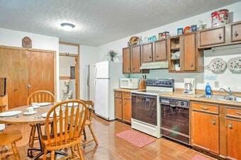 Rustic Taswell Cabin Grill And Walk To Patoka Lake!