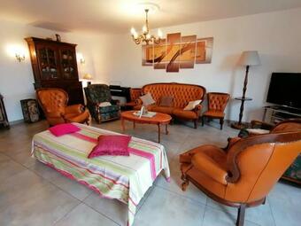 G�te Congrier, 7 Pi�ces, 14 Personnes - Fr-1-600-34