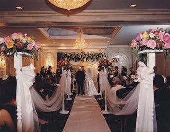 The Roslyn Hotel