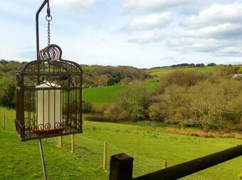 Bosvean House Bed & Breakfast