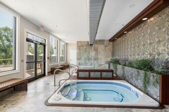 Hotel 2br Luxury Suite On Resort Hilltop Lodge