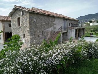 Les Roviles