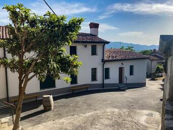 Apartmaji Tanto Malov?e