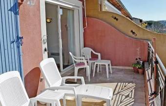 Apartment Le Beausset Ij-1475