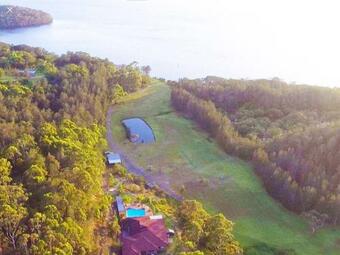 Huge Lake Front Property Near Blueys Beach