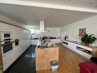 Luxuri�se Villa Nahe Wien 2201