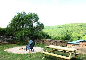 Le Clos Des Pierres Rouges