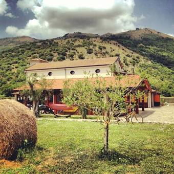 Agroturismo Agriturismo Il Pozzo Di Peppino