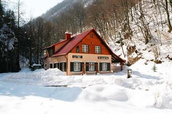 Hostal Planinarski Dom Zeleni Vir