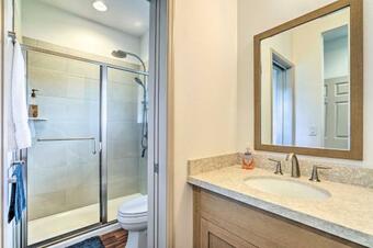 Modern Waianae Home With Mountain And Valley View