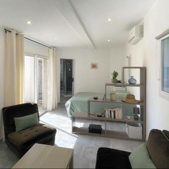 Hostal Le Mazet Des Bambous