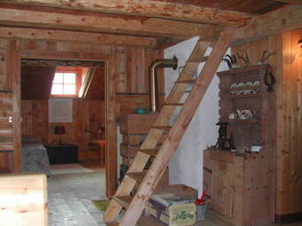 Cherz Romantic House