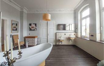 Awesome Apartment In Sondershausen W/ 2 Bedrooms