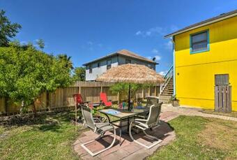 Apartamento Sunny Sea Coastal Gem Fish And Boat Nearby!