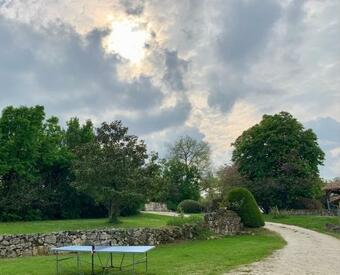 Gite De Charme Avec Piscine - A Charming Cottage Gite With Swimming Pool