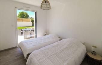 Awesome Home In Saint-pabu With 3 Bedrooms