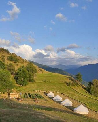 Lodg'ing Secret Camp Ari�ge