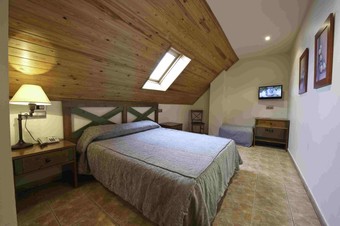 Hotel Port Aine 2000