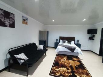 Hostal Aidah Residents Guest House