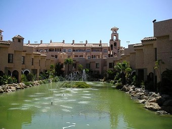 Hotel Complejo Bah�a Sur