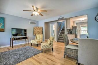 Well-appointed Gary Home Few Blocks To Beach!