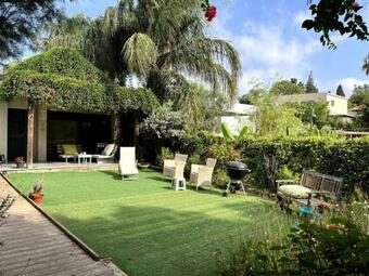 Apartamento Quiet 1-bedroom House