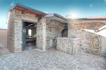 Attractive Villa - Casa Nair