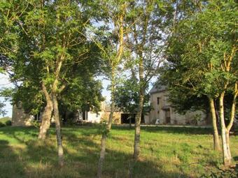 Hostal Chambres D'h�tes Les Pieds Dans L'herbe