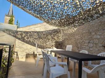 Maison De Village Avec Cour Int�rieure Et Terrasse