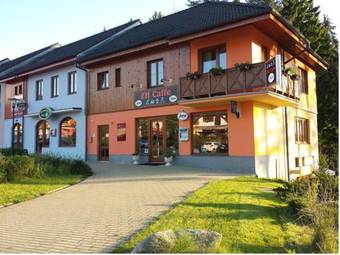 Hostal Apartm�n H+z