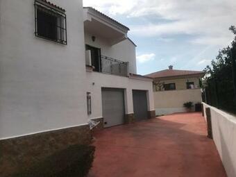 3 Bedrooms Villa With Private Pool Enclosed Garden And Wifi At Valencia