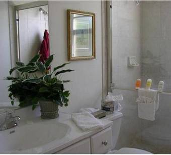 Hotel Barefoot Beach Resort