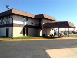 Hotel Super 8 Windsor/madison North