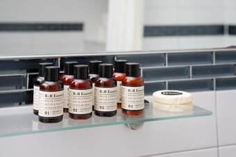 Little Charlie Hotel