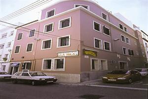 Hotel La Isla Hostal