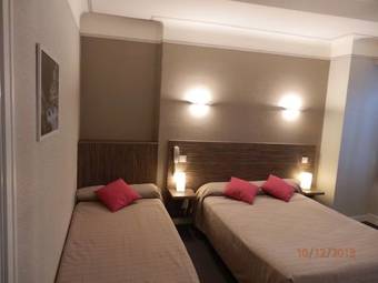 Hotel H�tel Caf� Les Fleurs