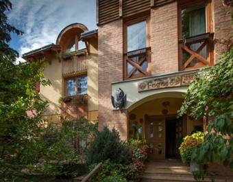 Hotel Bagolyv�r Inn